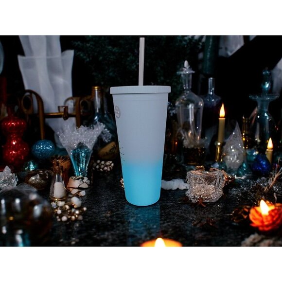 Celestial Design BPA-Free Plastic Tumbler with Straw 16 oz Color Changing - Picture 4 of 8